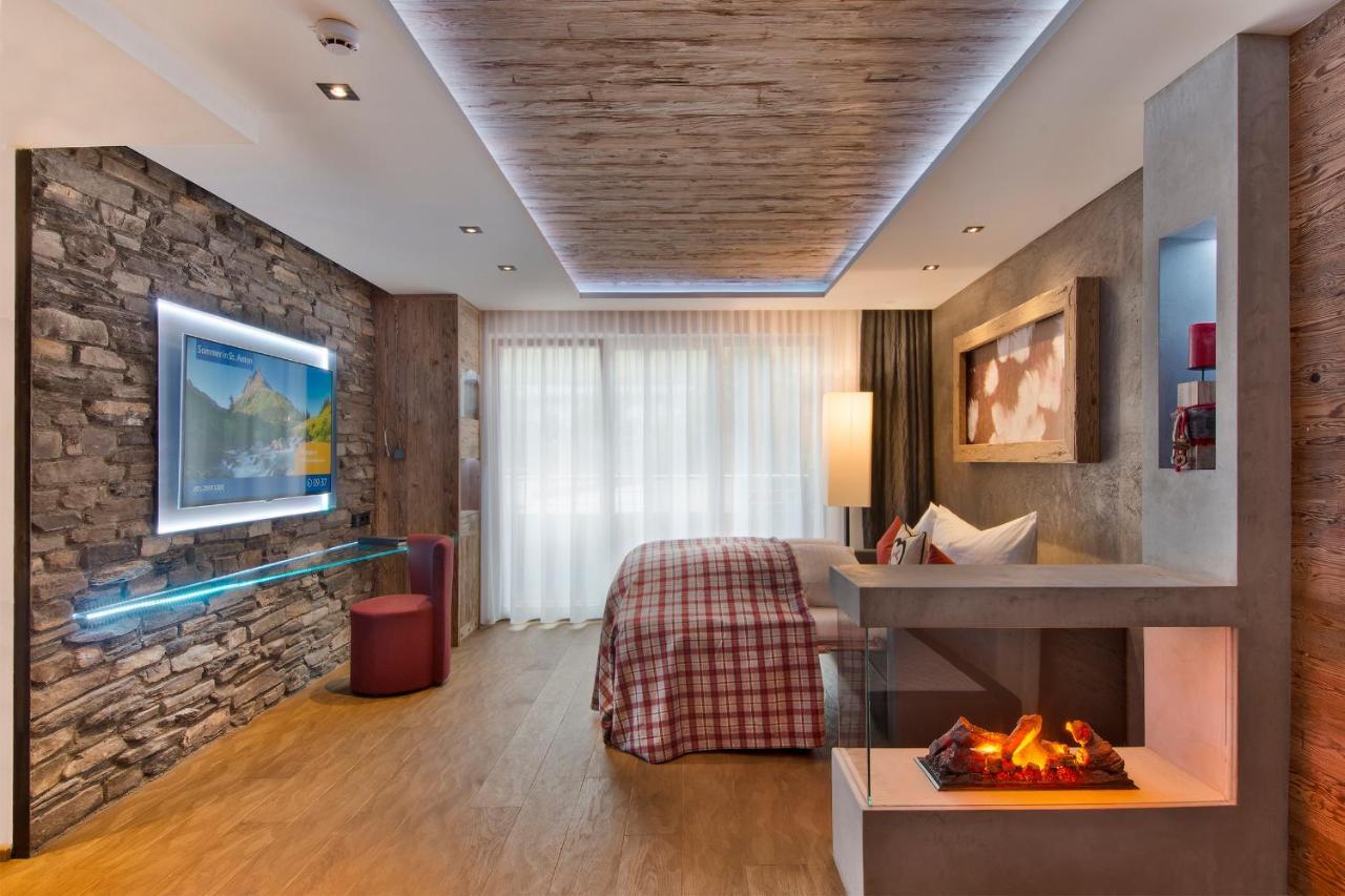 Pete Alpine Boutique Hotel - Klein Und Fein - Private Spa Suiten Und Zimmer Sankt Anton am Arlberg Esterno foto