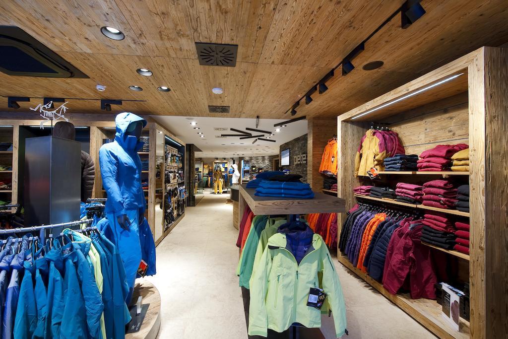 Pete Alpine Boutique Hotel - Klein Und Fein - Private Spa Suiten Und Zimmer Sankt Anton am Arlberg Esterno foto